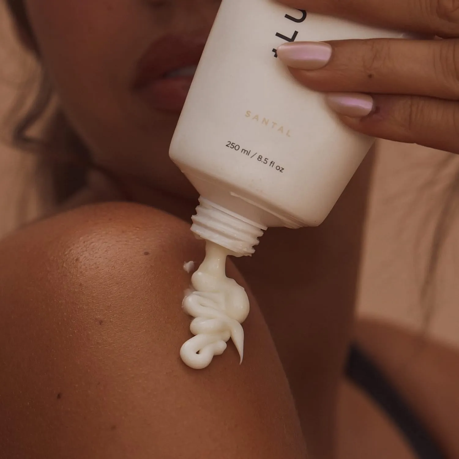   Lux Unfiltered N°14 Conditioning Body Cream for Women - Moisturizing Body Lotion with Jojoba, Squalane, & Shea Butter - Hydrating, Skincare Grade Ingredients - Vegan & Cruelty Free - Santal