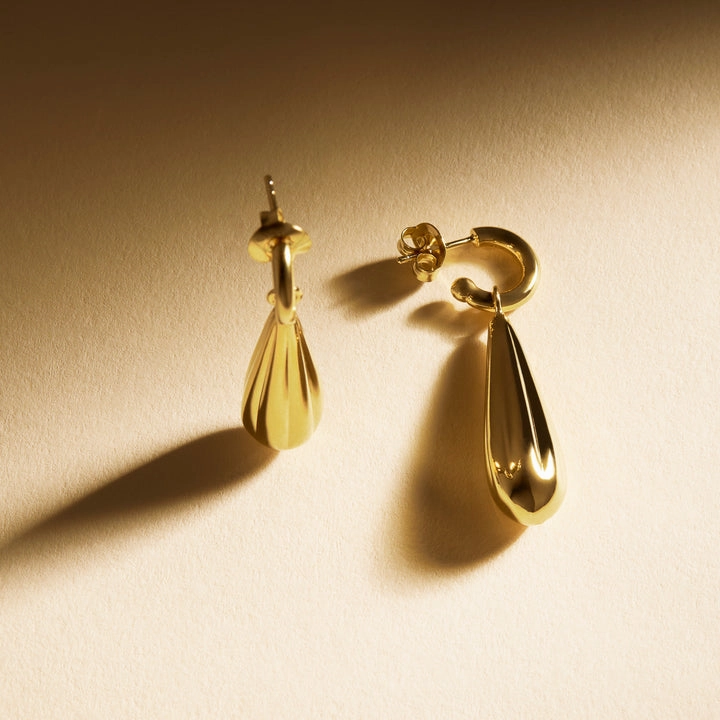 raya droplet earring - yellow gold